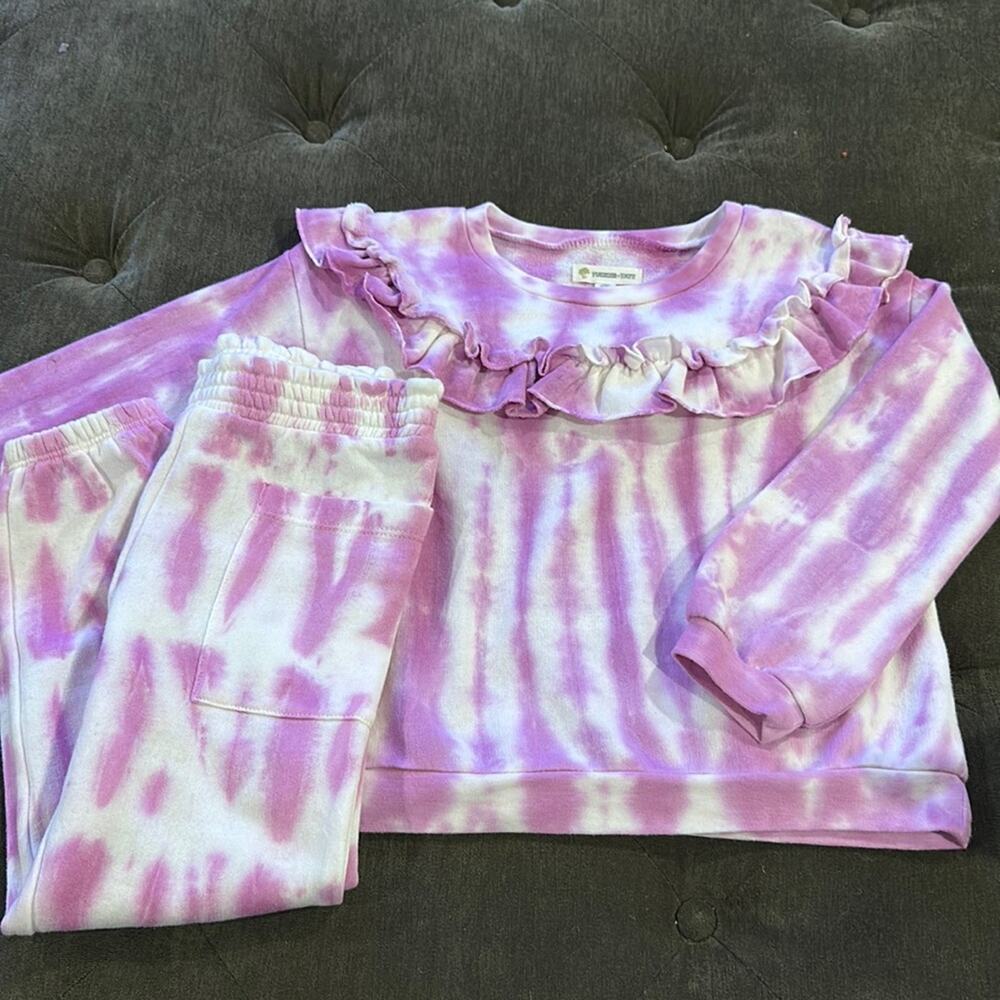 Tucker & Tate sweatshirt and sweatpants size 5